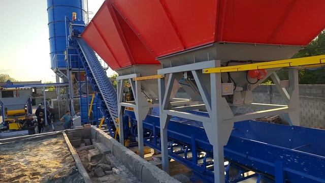 Рифей Бетон Конвейер стационарный бетонный завод на базе ленточного конвейера от 36 до 72 куб. м./ч смотреть онлайн