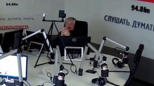 С. Савельев. Не гладьте девушек по коленкам.mp4