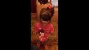 Девочка ругается на маму 😆