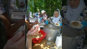 пгт Калинов Мост, Ты в лёгком платочке июльского облака, в веснушках черёмух стоишь над рекой