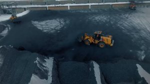 Колёсный погрузчик Cat® 966 GC за работой