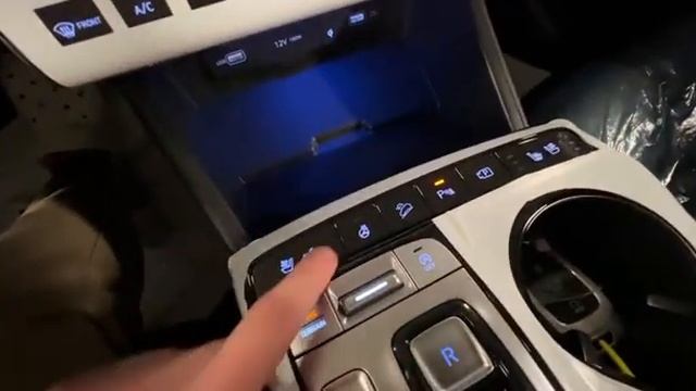 Хендэ Туссан ТОП 2023 г.в., 2,5 л. (190 л.с) бензин, АКПП, 4WD, Цена 4,25 млн смотреть онлайн