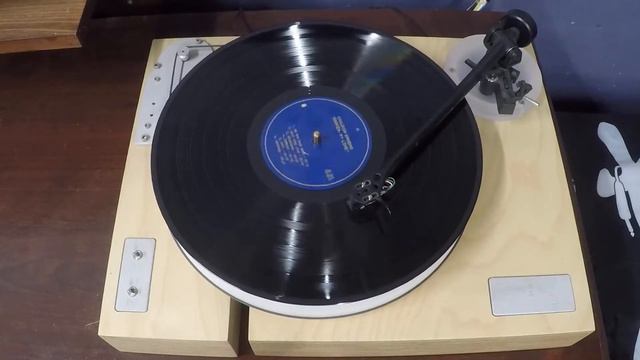 Childish Gambino - Awaken, My Love! - A6 - Redbone - Live Vinyl Recording смотреть онлайн