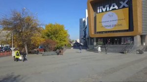 РА Пчела Видеоэкран на фасаде кинотеатра Баргузин