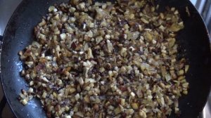 Яйца, фаршированные грибами. Вкуснейшая закуска из яиц и шампиньонов.