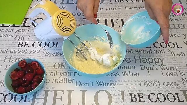 Воздушный творожный рулет с черешней. Вкусный десерт к чаю без выпечки!