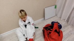 Экипировка для Тхэквондо и Кикбоксинга (поит-файтинг).Top Ten, Top Ten kids, Expert.