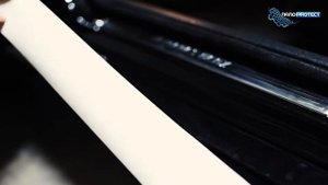 Антигравийная пленка Nanoprotect на пороги