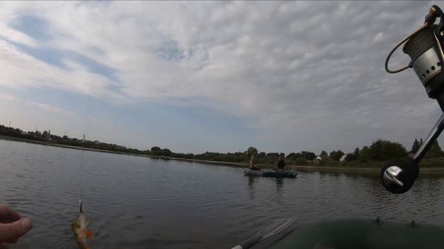 Ловля хищной рыбы в августе на воблеры, поперы, волкеры смотреть онлайн