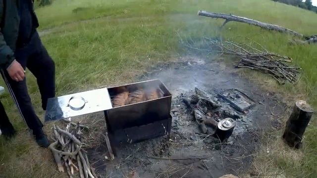 Отдых на Иртыше с ночёвкой ловим леща соседи коптят свежую рыбу смотреть онлайн