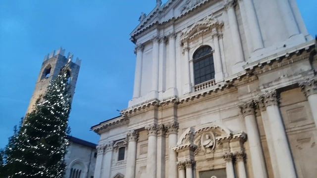 Италия. Брешиа, Ломбардия до Короновируса. Before Covid-19. смотреть онлайн