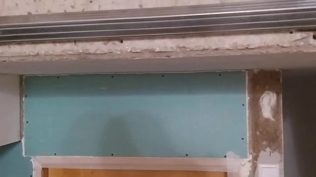 Установка двери под лестницей смотреть онлайн