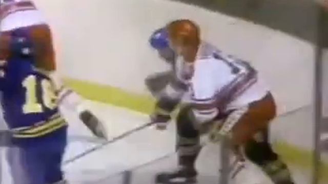 (8) 4.Баффало Сэйбрз-ЦСКА 6-1 (Баффало, США 3/01/1980) смотреть онлайн