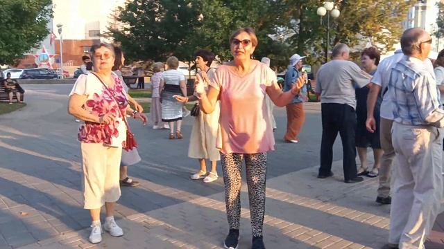 город Белгород Элегантные танцы.