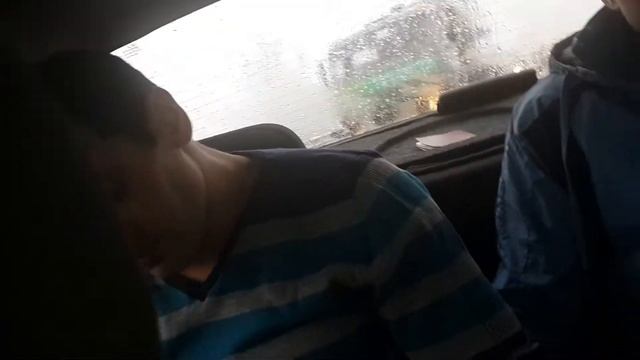 Рустем в Москве с друзьями смотреть онлайн