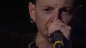 Linkin Park - Breaking the Habit (Честер Бенингтон соло)