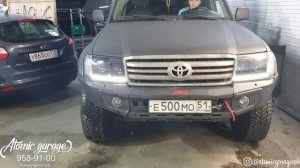 Toyota Land Cruiser 100 установка 4 светодиодных линз