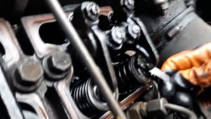 Регулировка клапанов на Камазе после коллег по цеху!!!