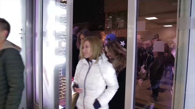 Россия. Старт продаж iPhone 6s в Билайн смотреть онлайн