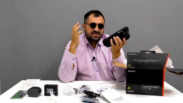 На что снимает Техно Толик или что купить начинающему блогеру? смотреть онлайн