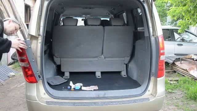 Замена лампочек и регулировка масла в гуре Hyundai H1, Grand Starex смотреть онлайн