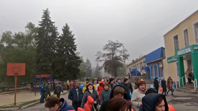 Красный Луч Первомай 2019 DONBASS смотреть онлайн