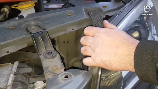 Chevrolet Captiva Headlight Bulb Replacement || Headlamp Bulb Change. Headlight Removal Process. смотреть онлайн