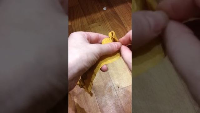 Роза из гофрированной бумаги с фигурным краем смотреть онлайн