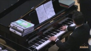 Незаметно дни бегут за днями..