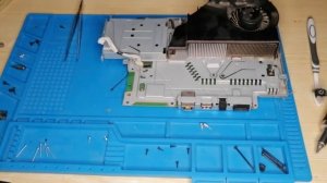 Sony PlayStation 3 Super slim ! ПОЛНЫЙ ГАЙД ПО ЧИCТКЕ И ЗАМЕНЕ ТЕРМОПАСТЫ!!!