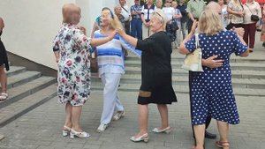 3.07.23г..."Гомельский Вальс"... звучит на танцполе в ГОМЕЛЕ...