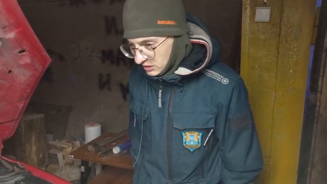 Хоум видео: Отремонтировал супер клеем Форд Фокус 2 смотреть онлайн