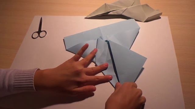 Видеоурок 1. Оригами самолет !!! ( Модель 1 )