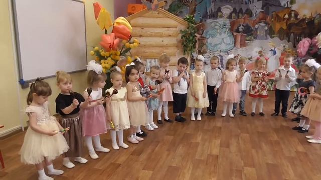 Праздник весны во второй младшей группе № 10 (27.04.2021) смотреть онлайн