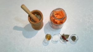 Маринованная морковь