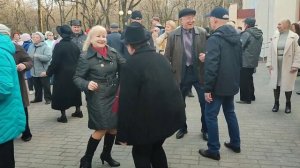 "ОЙ,СМЕРЕКО!!!"...в Гомельском парке на танцах...26.03.2023года.