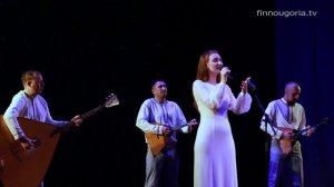 Группа "Балалайка" и солистка Ксения Мишарина – Сьöлöм би