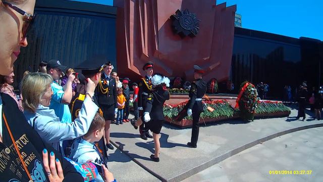 Смена караула у вечного огня. Хабаровск 9мая 2016 года смотреть онлайн