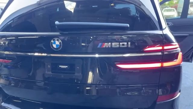 2023 BMW X7m60i первый обзор.Сравниваем с 2021/2022 BMW X7m50i.Помогаем с подбором новых #автоизсша