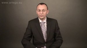 Женщина на деловой встрече. Рукопожатие. А. Новик