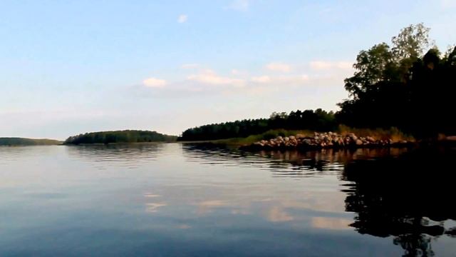 Рыбалка на поплавок летом в августе.Клев не очень,зато красота какая!!! смотреть онлайн