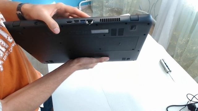 Внешний обзор ACER Aspire ES1-732 и личное мнение. смотреть онлайн