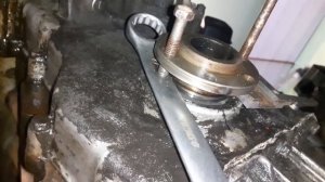 как снял фланец шкива коленвала бмв е34