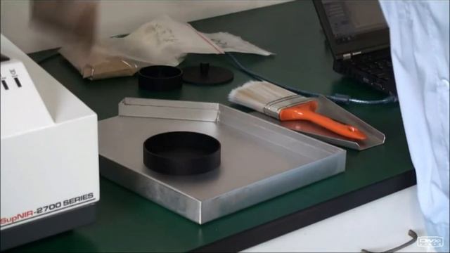 Анализатор зерна, масличных культур(без розмола), продуктов переработки, комбикормов их составляющи смотреть онлайн