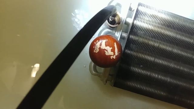 Ремонт теплообменника газового котла BAXI MAIN FOUR 240F. Часть 1. Поиск места протечк смотреть онлайн