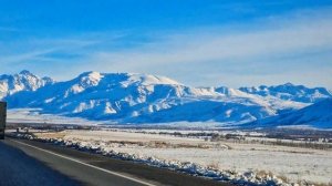 Тюлькубасский район. Трасса Шымкент-Алматы. Южный Казахстан - 1 Minute Story NS