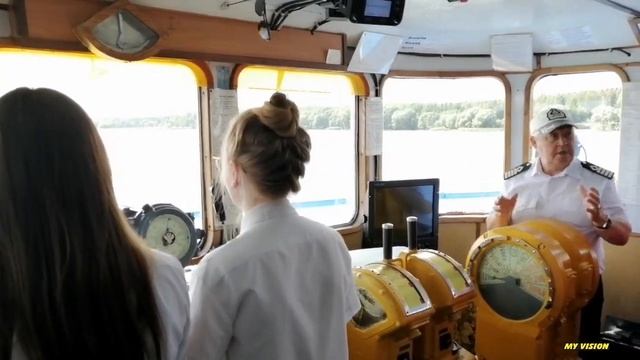 Речной круиз по Волге. Часть восьмая. Экскурсия по теплоходу «Башкортостан».