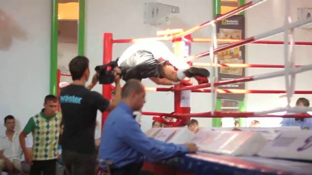 Выход боксеров на ринг 4 смотреть онлайн