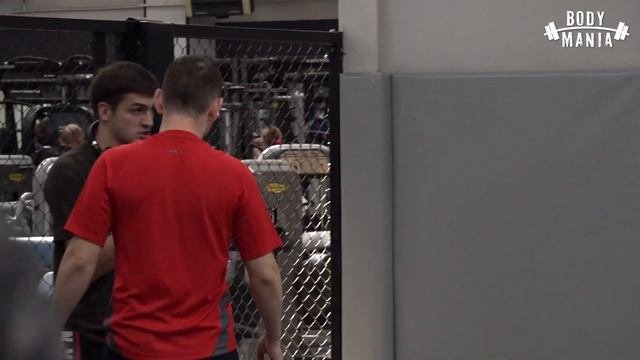 Мастер Спорта притворился НОВИЧКОМ! ПРАНК НАД ТРЕНЕРОМ. Дрыщ осадил быка