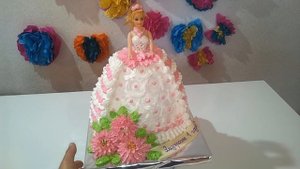 ТОРТ КУКЛА БАРБИ Кремовые торты Barbie Doll Cake Cream cake